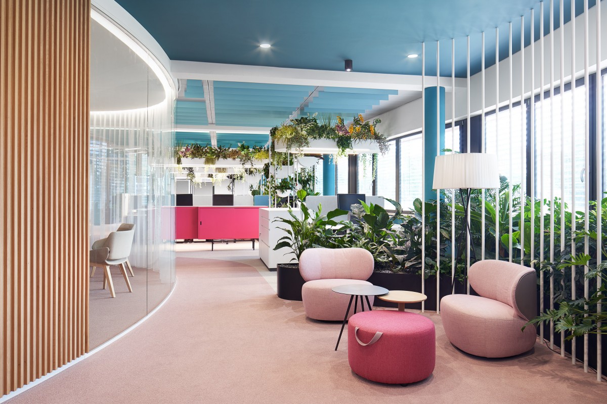 Roman Klis Design GmbH, Herrenberg, Germany